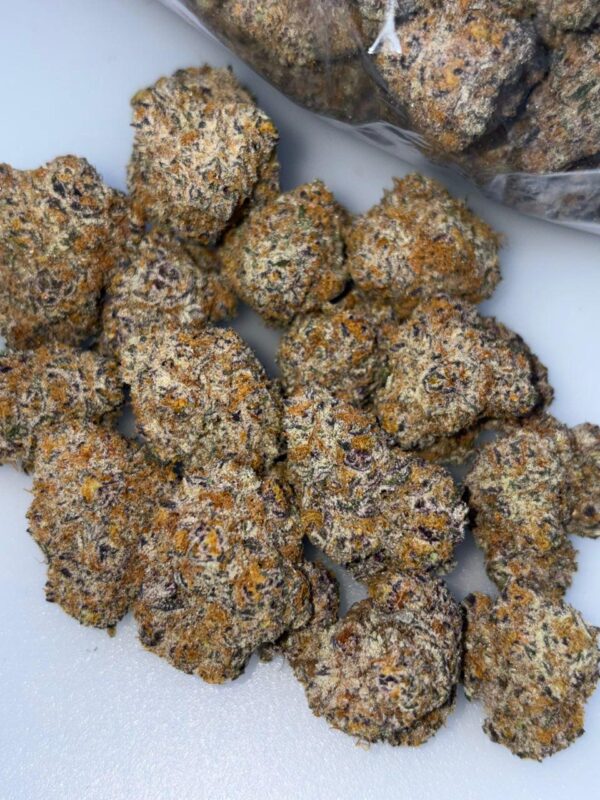 Honey Poppers weed strain