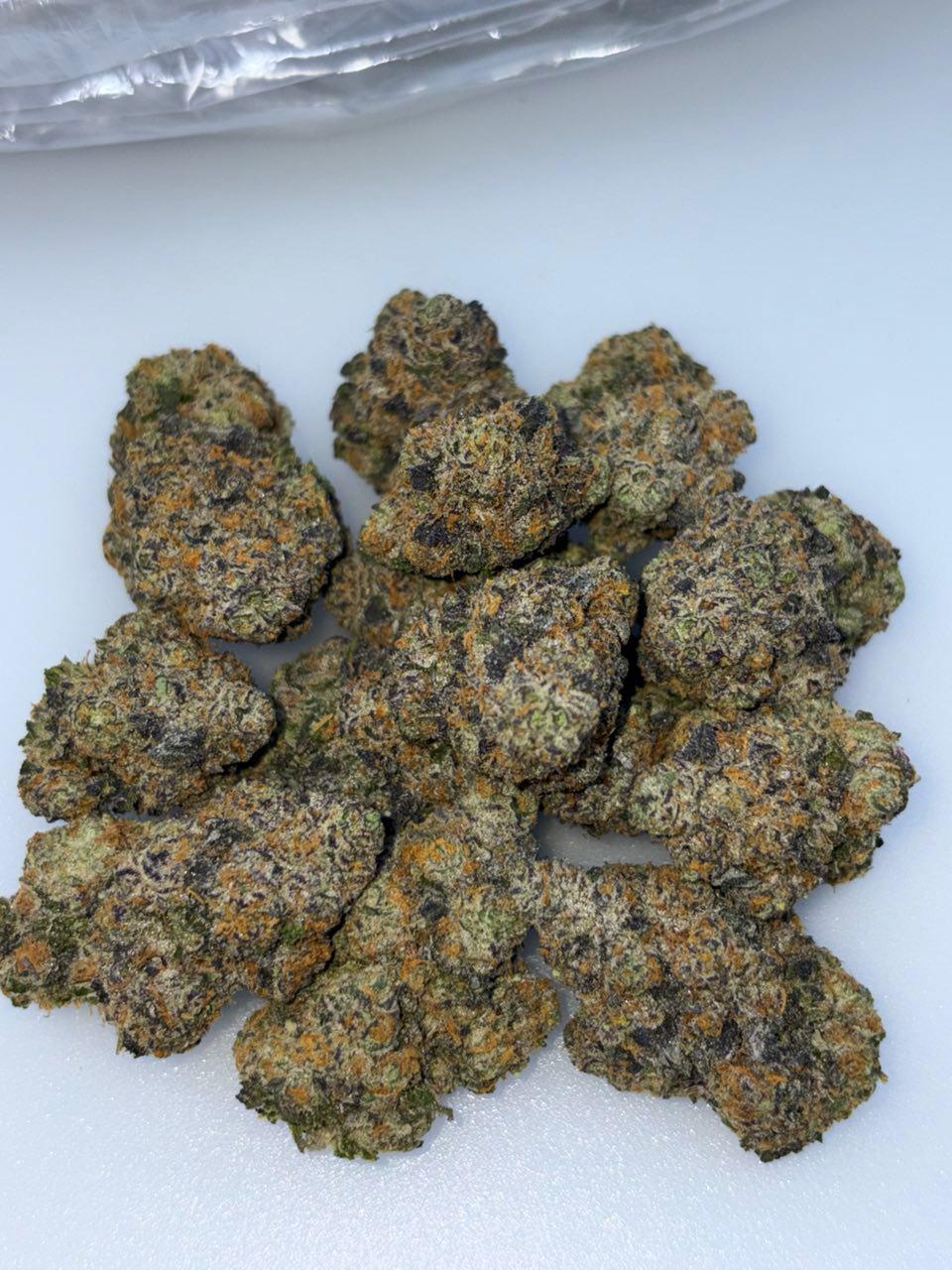 Zabreakers Sours weed strain Zabreakers Sours weed strain