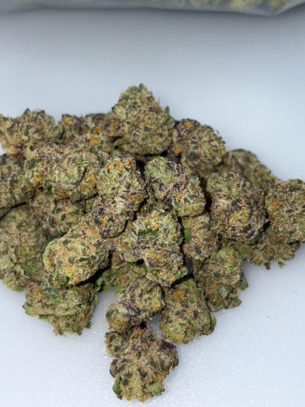 Bubble Knight Small Weed Strain