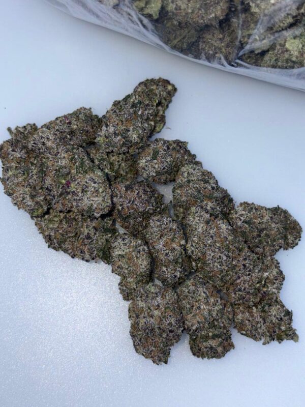 Mamey Milk cannabis strain