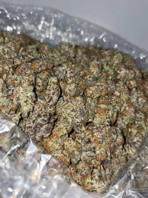 Dough’d Up Drizzle Cannabis Strain