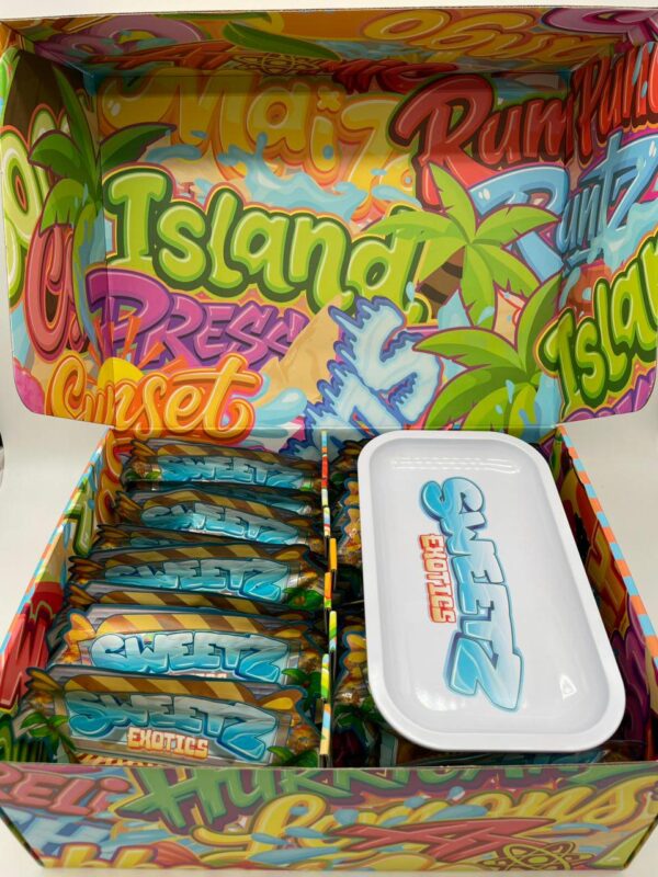 Sweetz Exotics Flower Beach House Edition