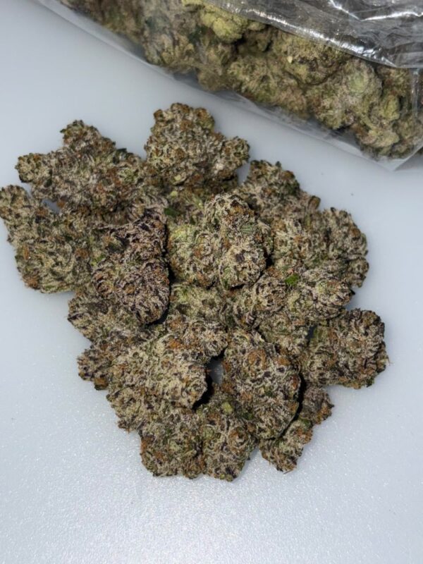 Platinum Cherry Bomb Strain
