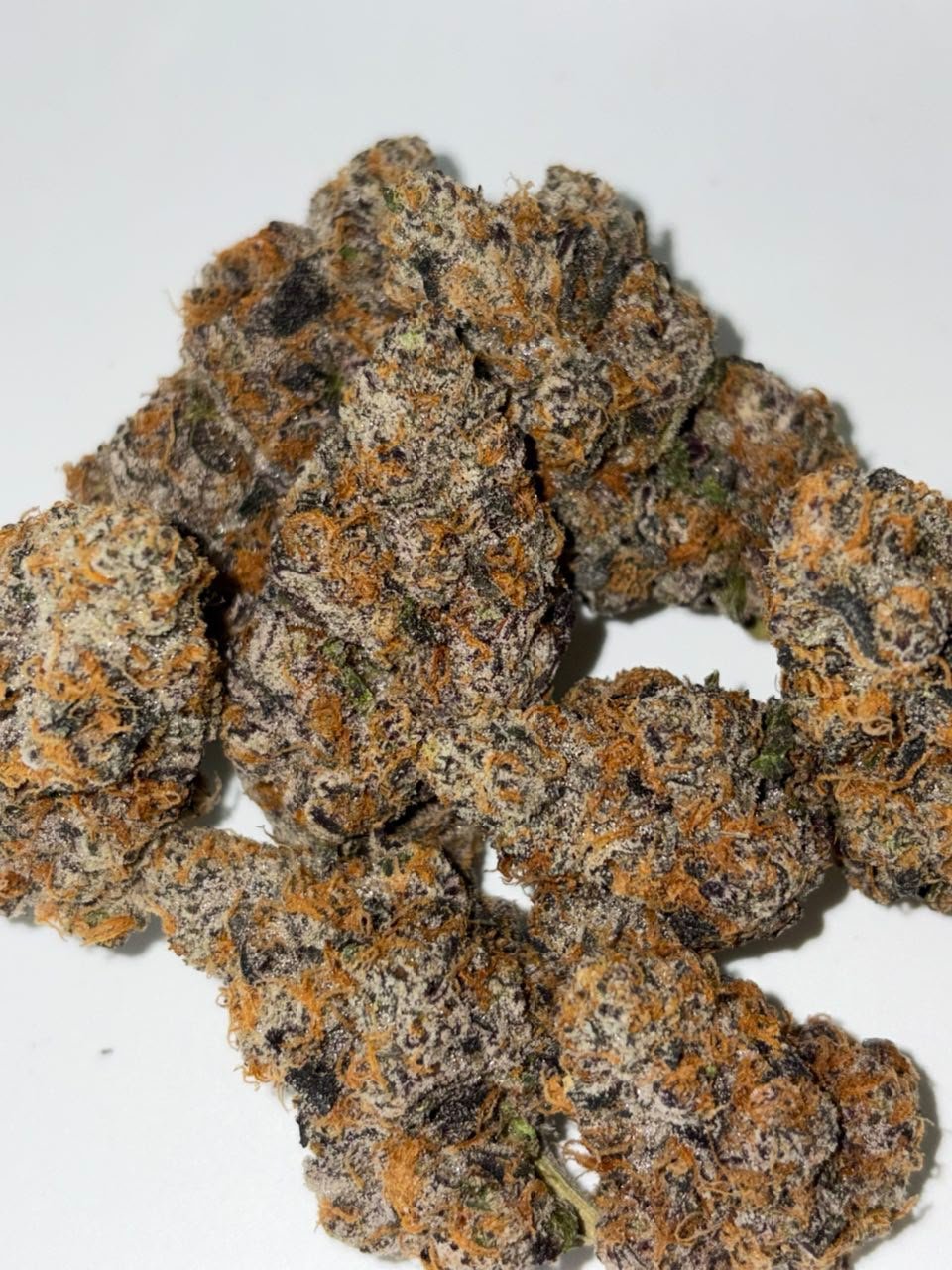 PAC-MAN x LUMPY Cannabis Strain PAC-MAN x LUMPY Cannabis Strain